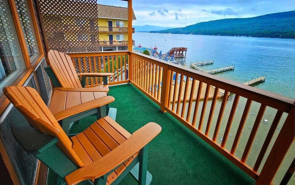 Lake View Double | Terrace/patio