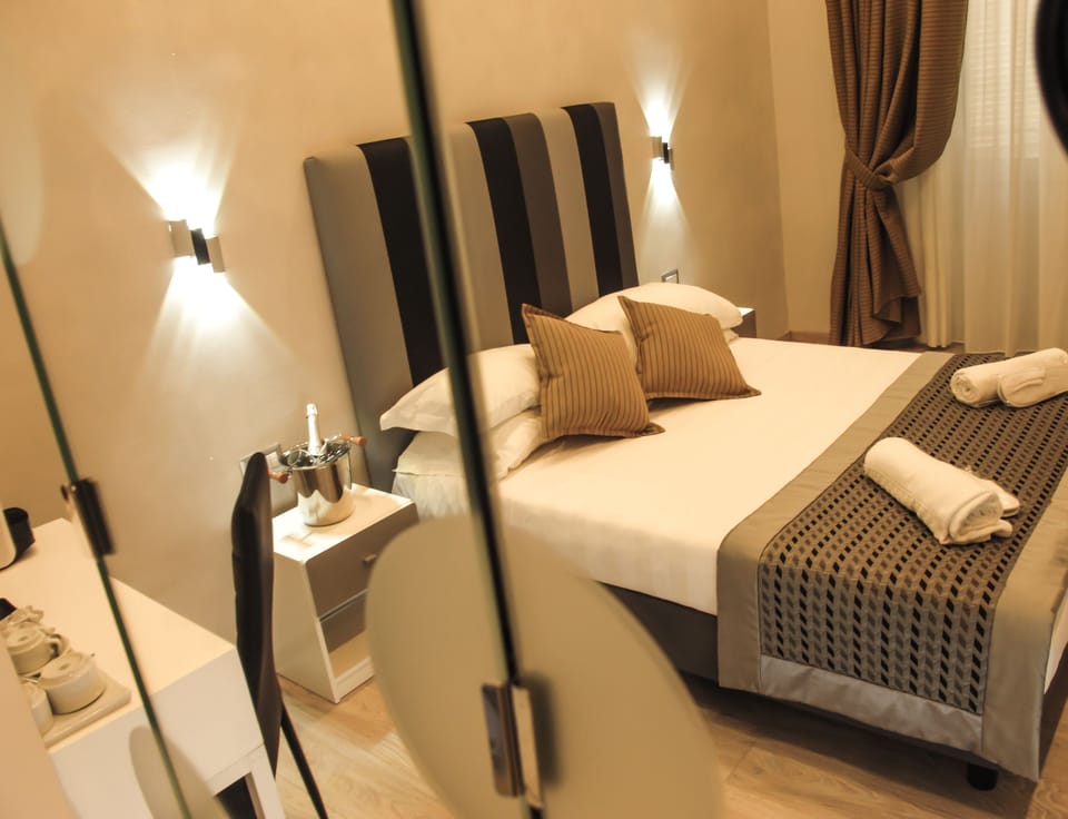 Superior Room | Premium bedding, minibar, in-room safe, desk