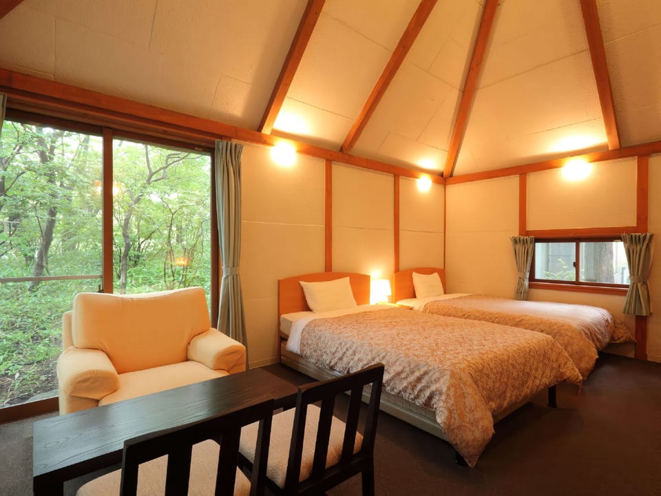Comfort Triple Room, Non Smoking | In-room safe, desk, blackout drapes, bed sheets