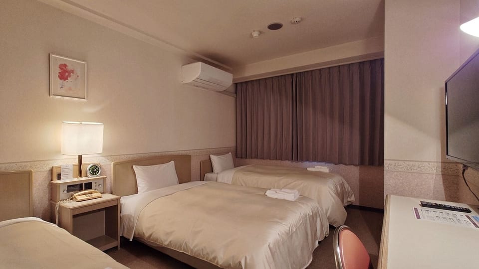 Desk, free WiFi, bed sheets