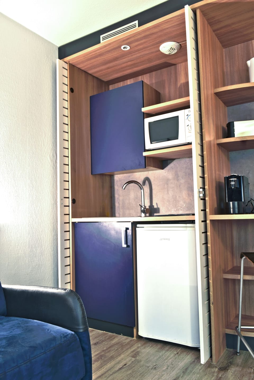 Private kitchenette