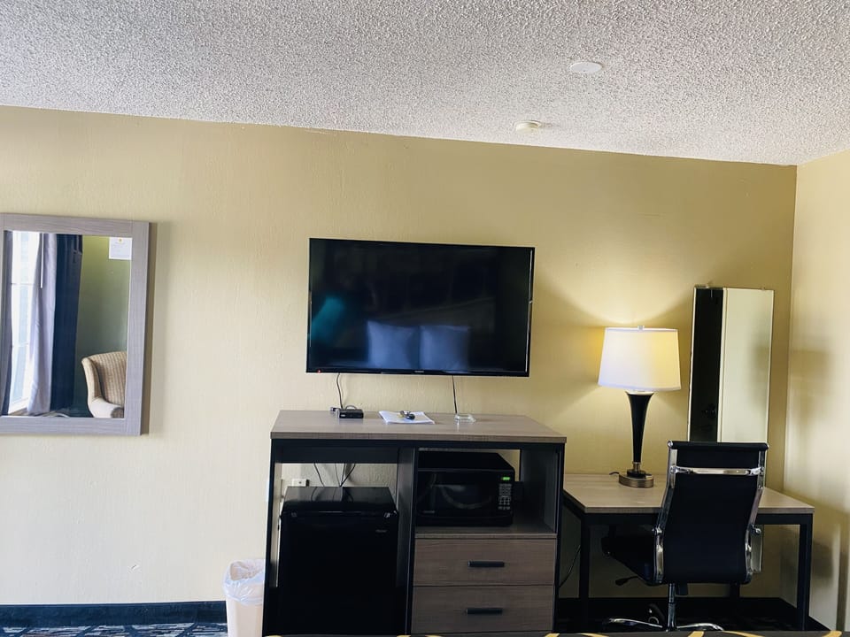 In-room safe, desk, iron/ironing board, cribs (free)