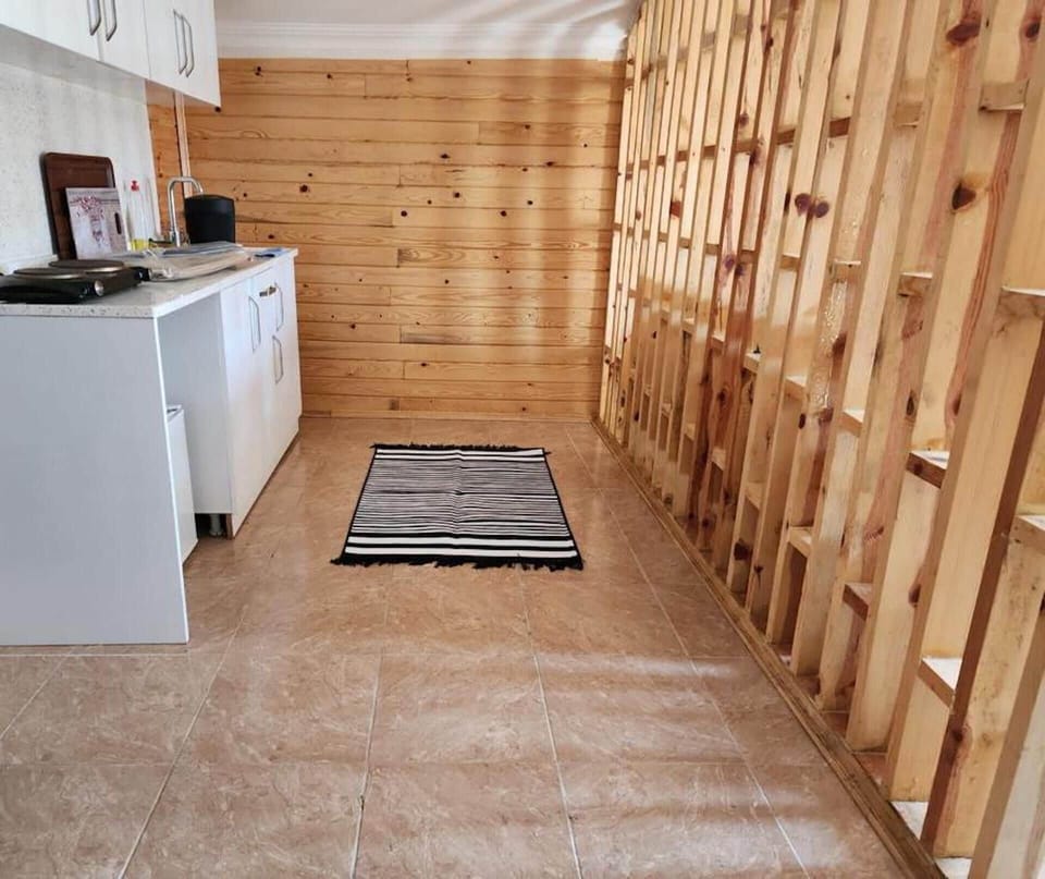 Standard Room, 1 Bedroom, Bathtub, Annex Building | Private kitchen