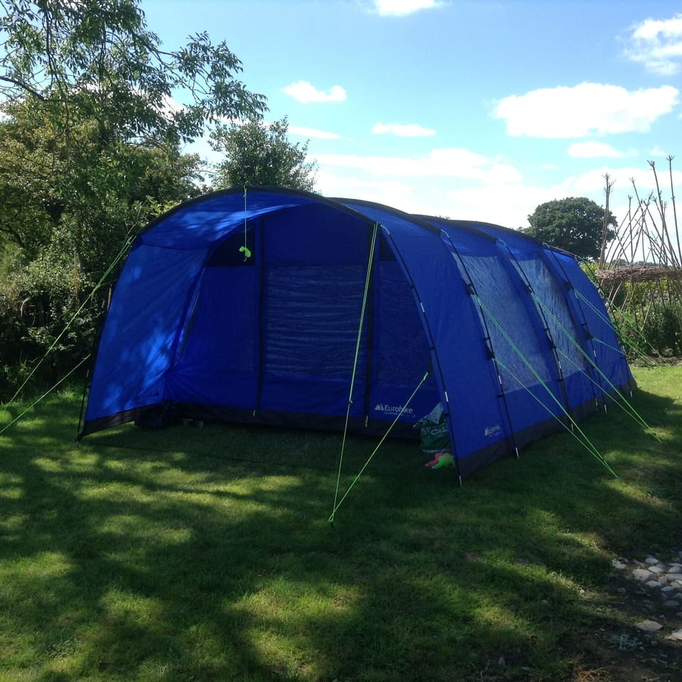 Desk, blackout drapes, soundproofing, bed sheets