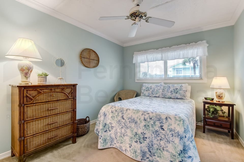 Condo, 2 Bedrooms | 2 bedrooms, free WiFi, bed sheets