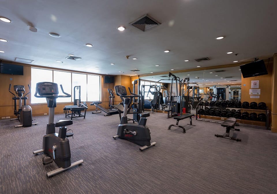 Bliston Suwan Park View Hotel in Bangkok
