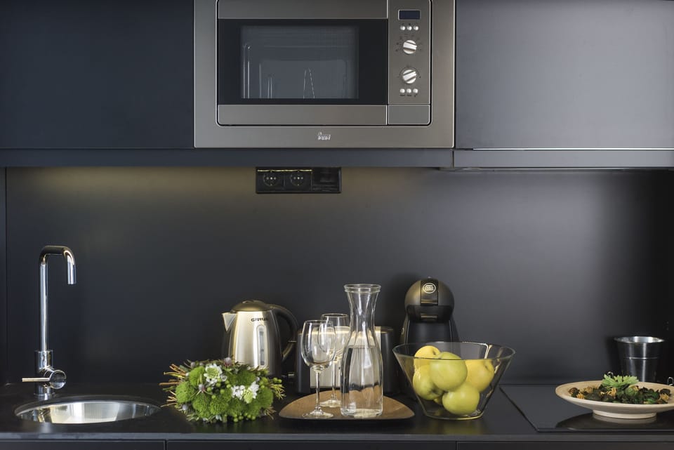 Private kitchenette