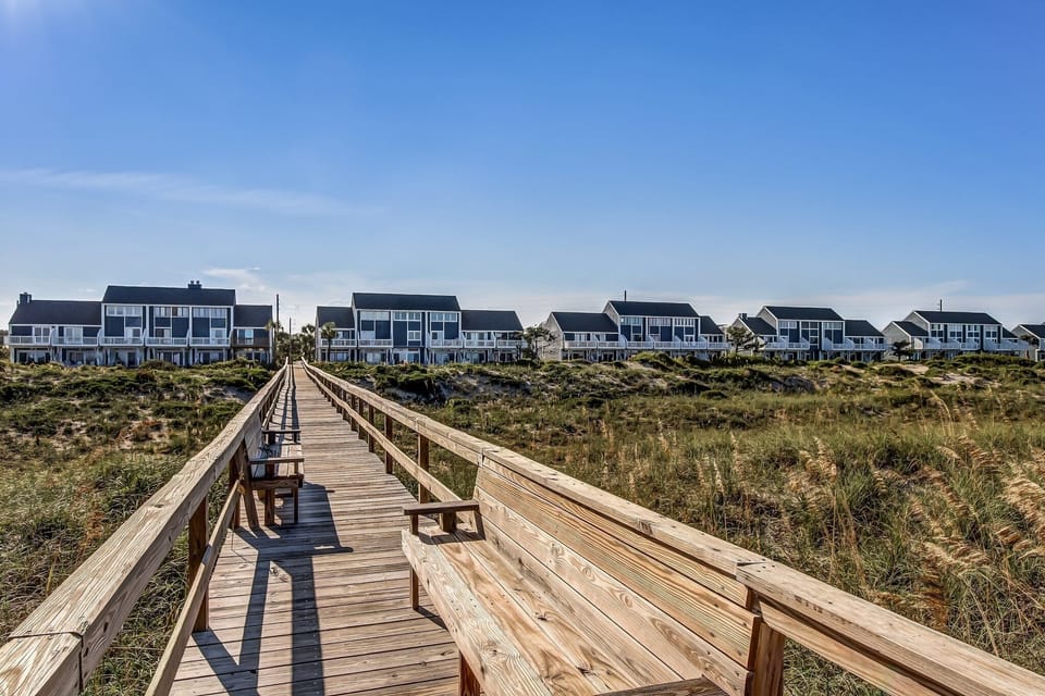 Townhome, 2 Bedrooms | Exterior