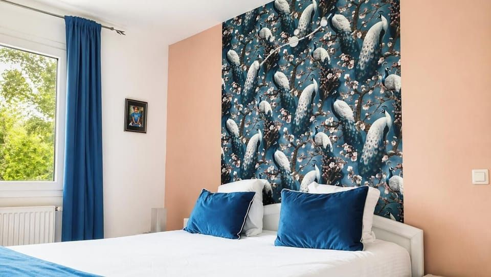 Superior Double Room | In-room safe, desk, soundproofing, free WiFi