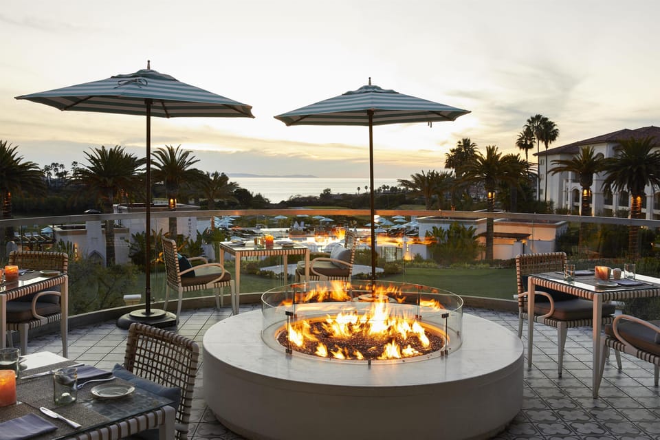 5 bars/lounges, poolside bar, beach bar