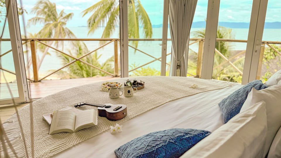 Grand Villa, 1 King Bed, Hot Tub, Beach View | 1 bedroom, minibar, in-room safe, desk