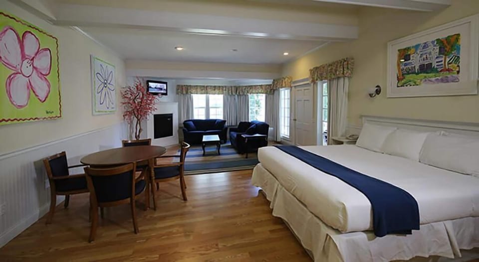 Family Suite | Free WiFi, bed sheets