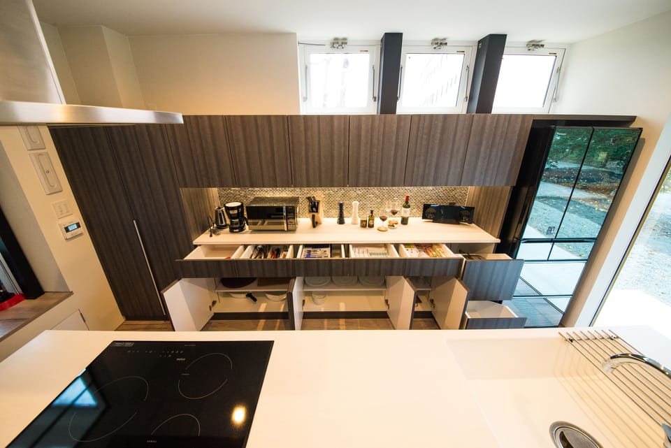 House, 3 Bedrooms, Non Smoking | Private kitchenette | Full-size fridge, microwave, oven, stovetop