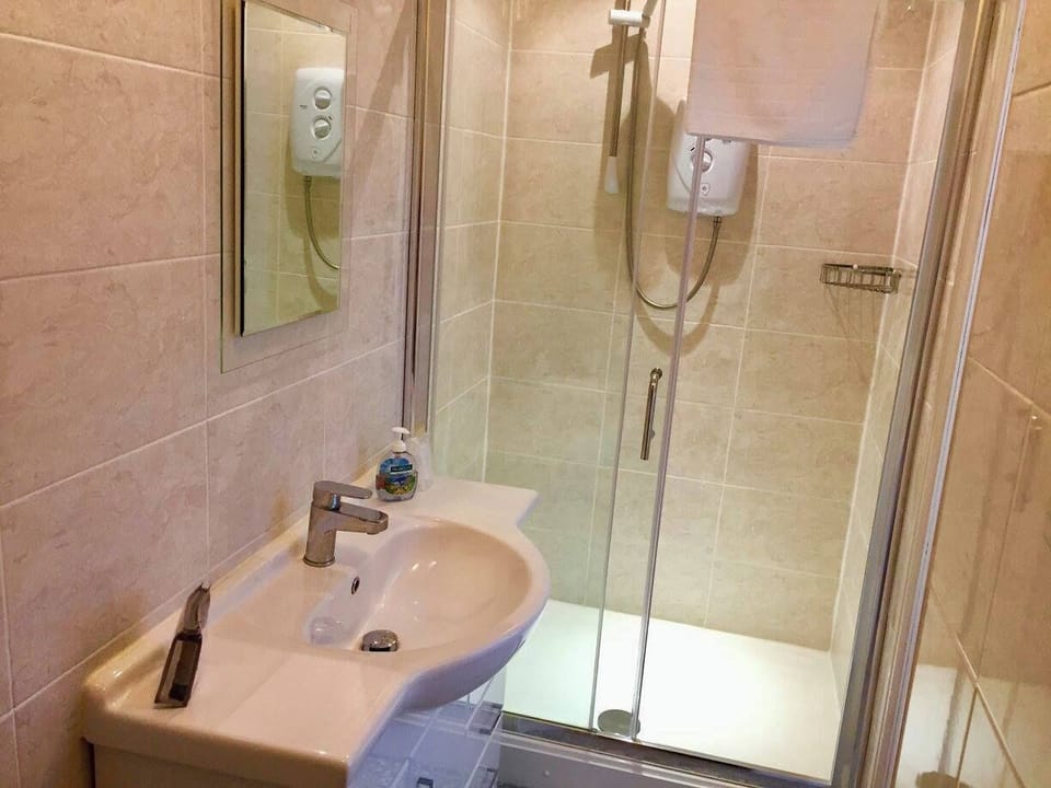 In-room safe, iron/ironing board