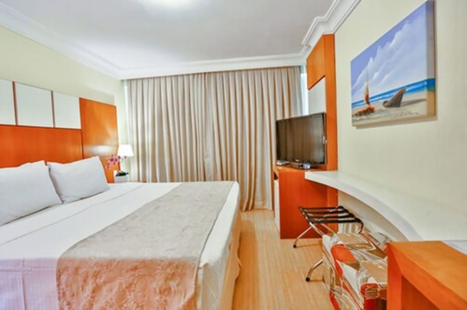 Standard Double Room, 1 Queen Bed | In-room safe, desk, free WiFi, bed sheets