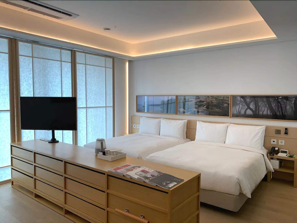 Sotetsu Splaisir Suite | Premium bedding, in-room safe, blackout drapes, soundproofing