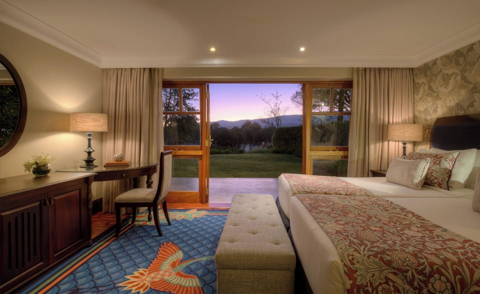 William Holden Two-Bedroom Suites- 1 king bed and 1 twin bed | 1 bedroom, hypo-allergenic bedding, pillowtop beds, minibar