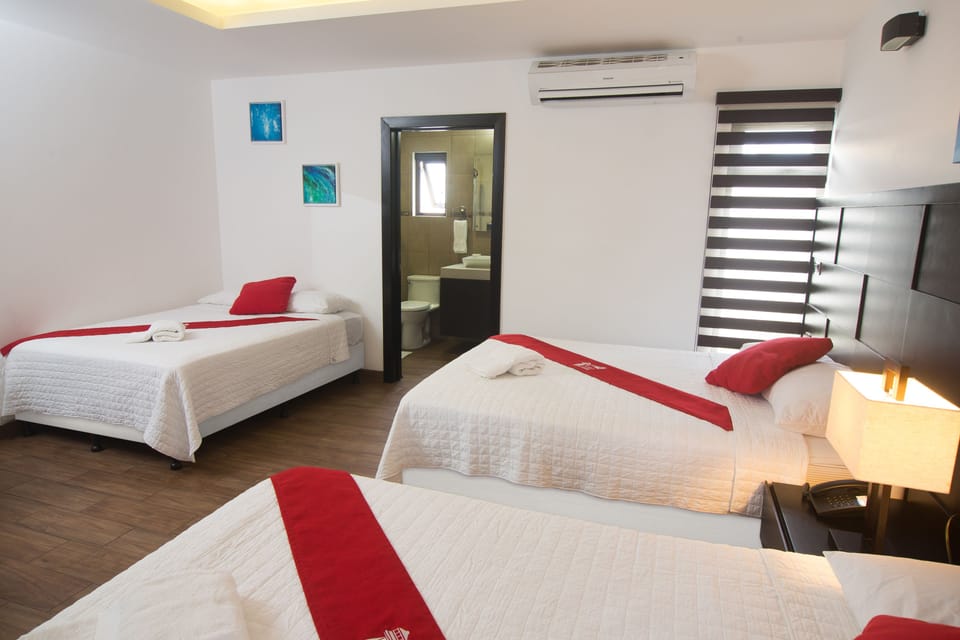 In-room safe, soundproofing, WiFi (free)