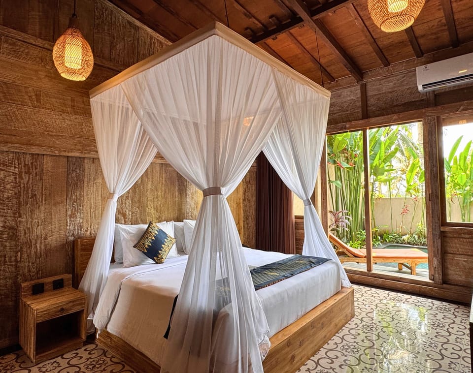 One Bedroom Pool Villa | Premium bedding, minibar, in-room safe, desk