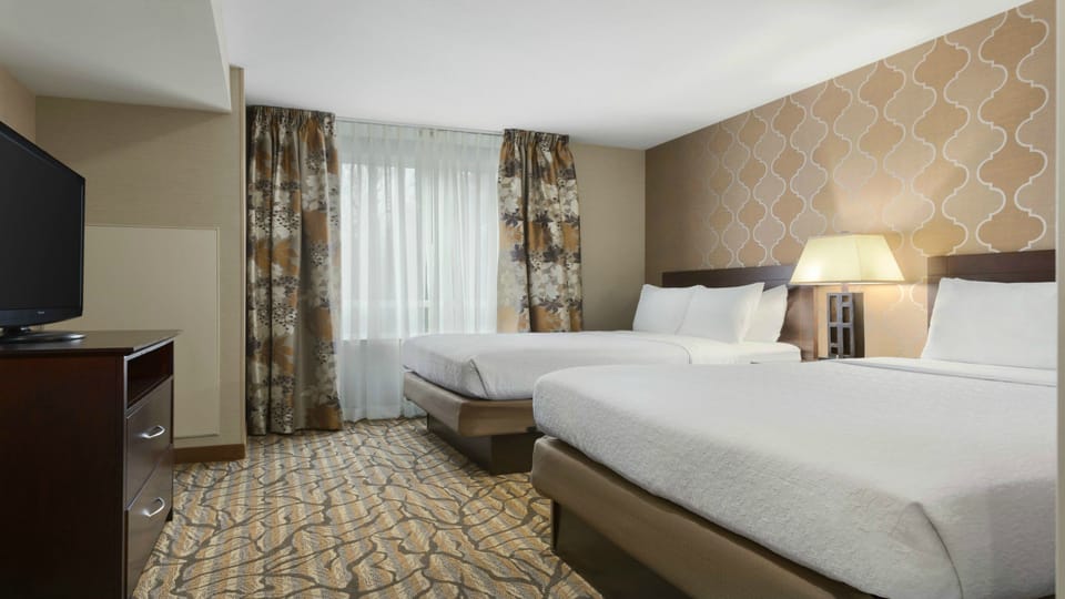 In-room safe, desk, laptop workspace, iron/ironing board