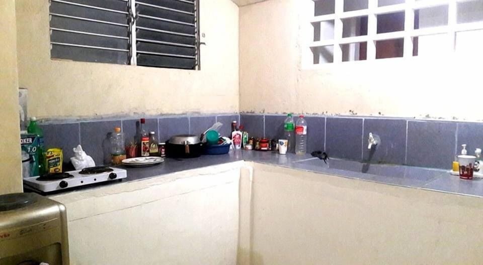 Budget Private Double Room (Shared Bathroom) | Private kitchenette | Rice cooker, cookware/dishes/utensils