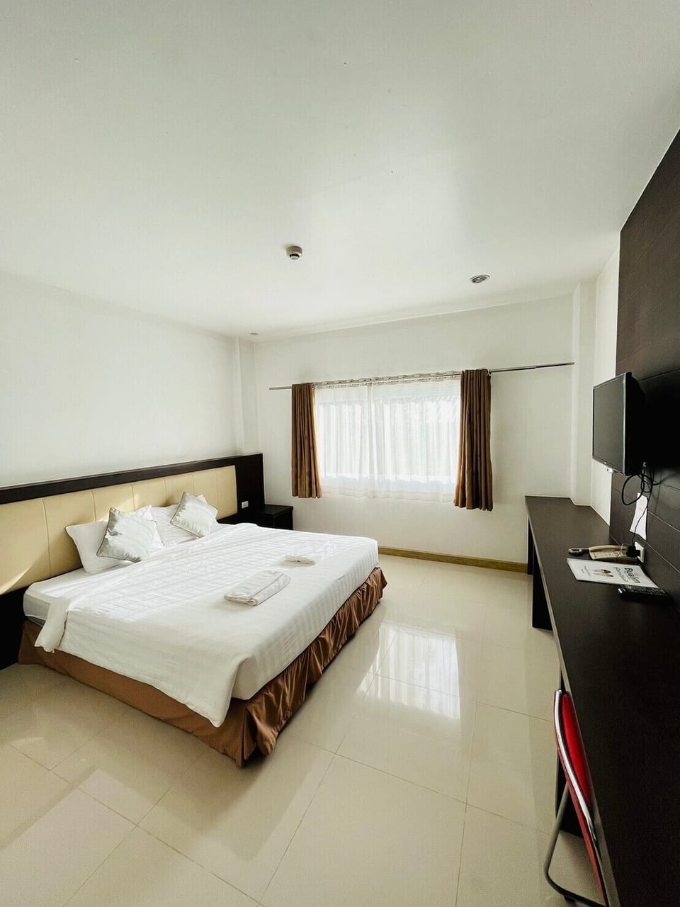 Superior Room Double Bed 2nd,3rd Floor | Desk, blackout drapes, free WiFi, bed sheets