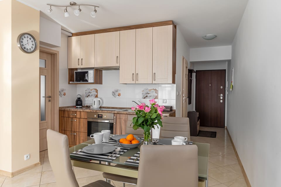 Apartment, 2 Bedrooms, Balcony | Private kitchen | Fridge, microwave, coffee/tea maker, electric kettle