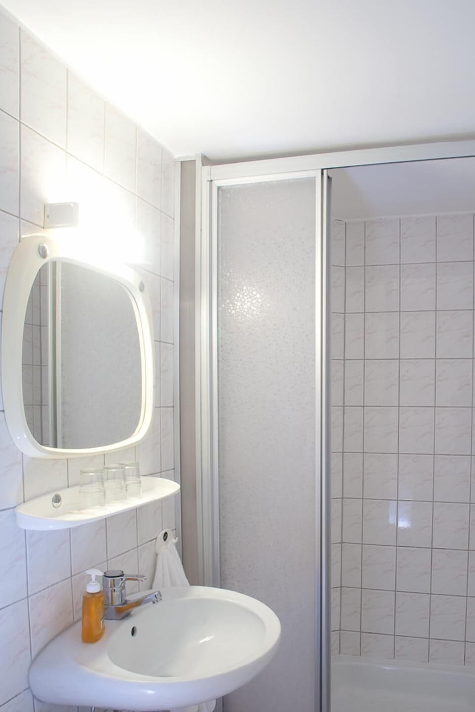 Triple Room | Egyptian cotton sheets, in-room safe, iron/ironing board, free WiFi