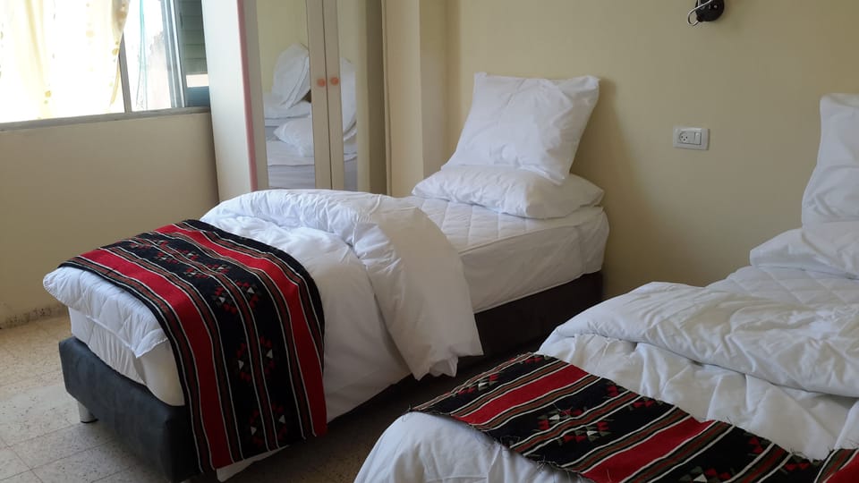 Premium bedding, in-room safe, desk, iron/ironing board