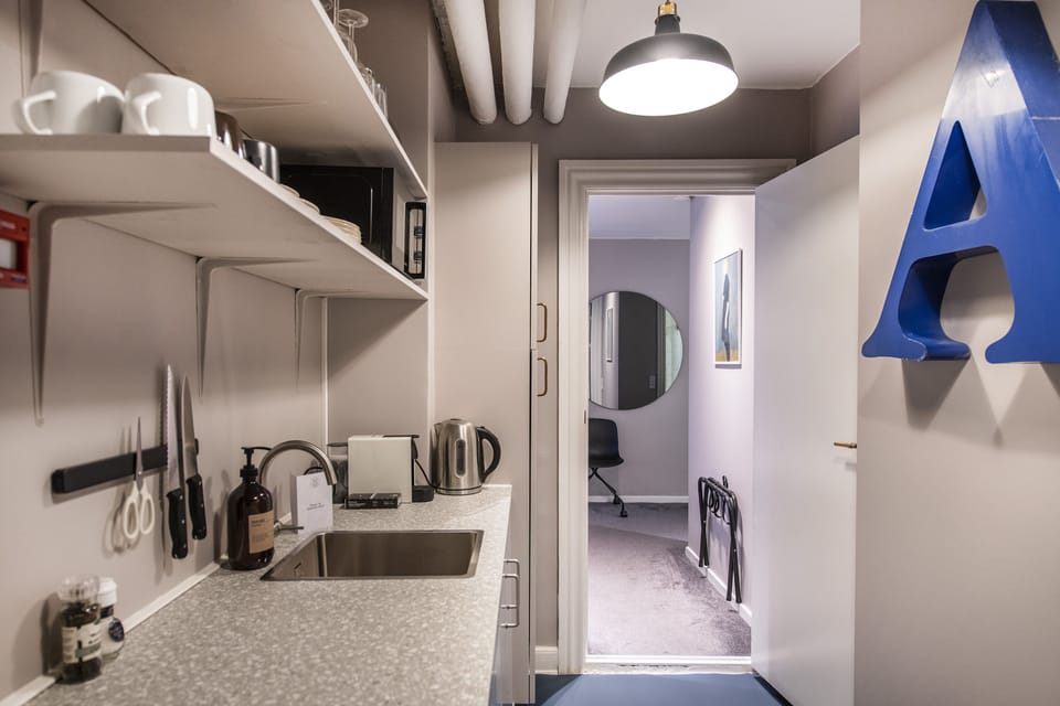 Apartment, 1 Bedroom | Private kitchenette | Fridge, microwave, espresso maker, electric kettle