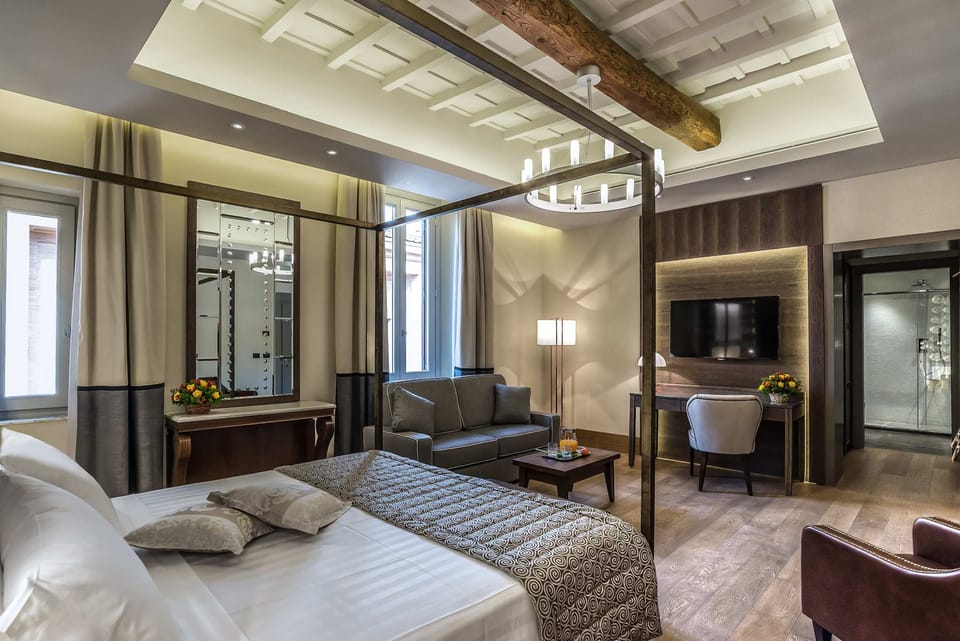 Junior Suite | Frette Italian sheets, down comforters, memory foam beds, minibar