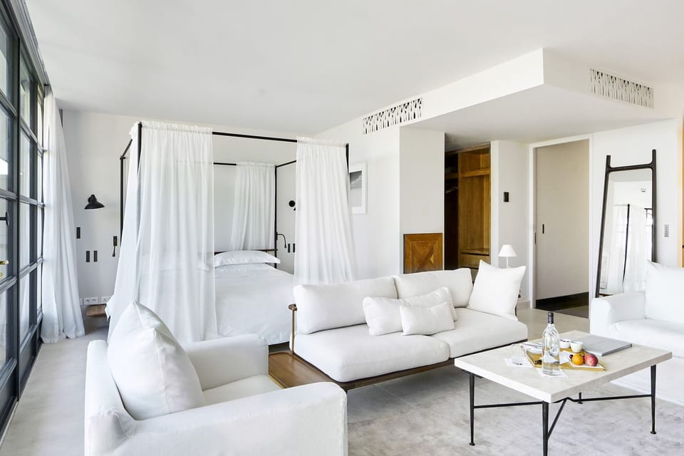 Suite (Pavillion Suite) | Minibar, in-room safe, individually decorated, individually furnished