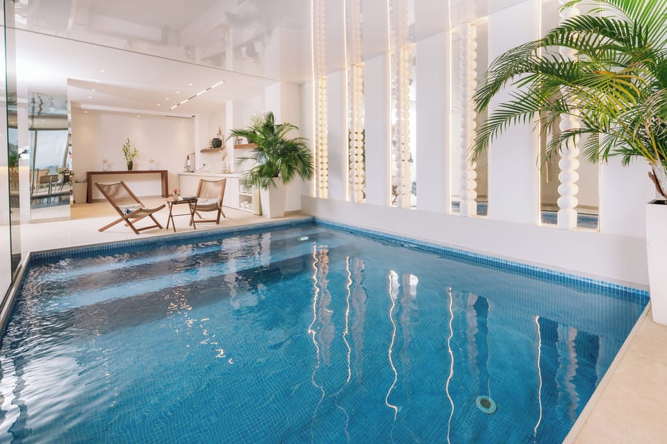 Indoor pool, outdoor pool