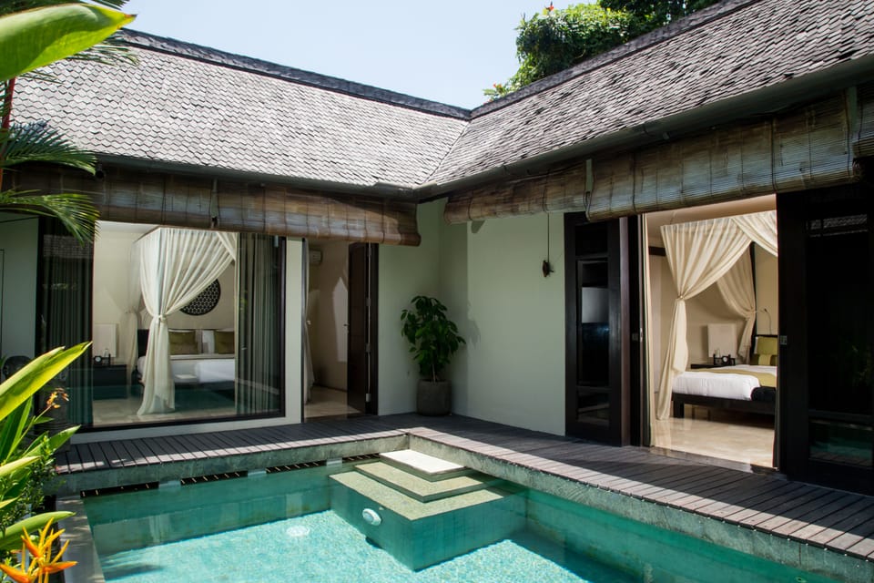 Private pool