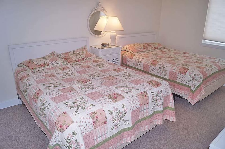 Condo, 2 Bedrooms | 2 bedrooms, iron/ironing board, free WiFi