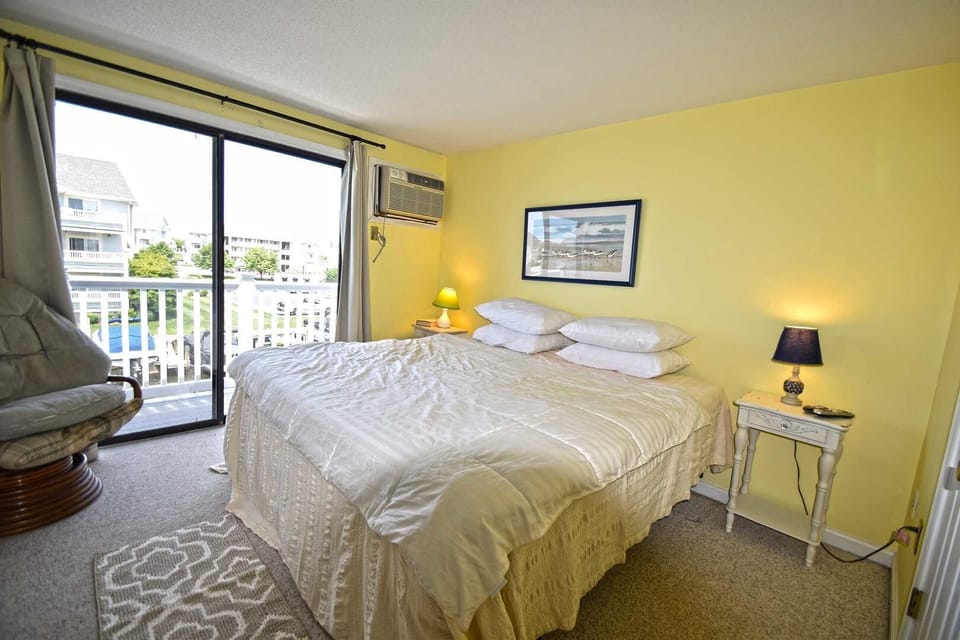 Townhome, 2 Bedrooms | 2 bedrooms, free WiFi