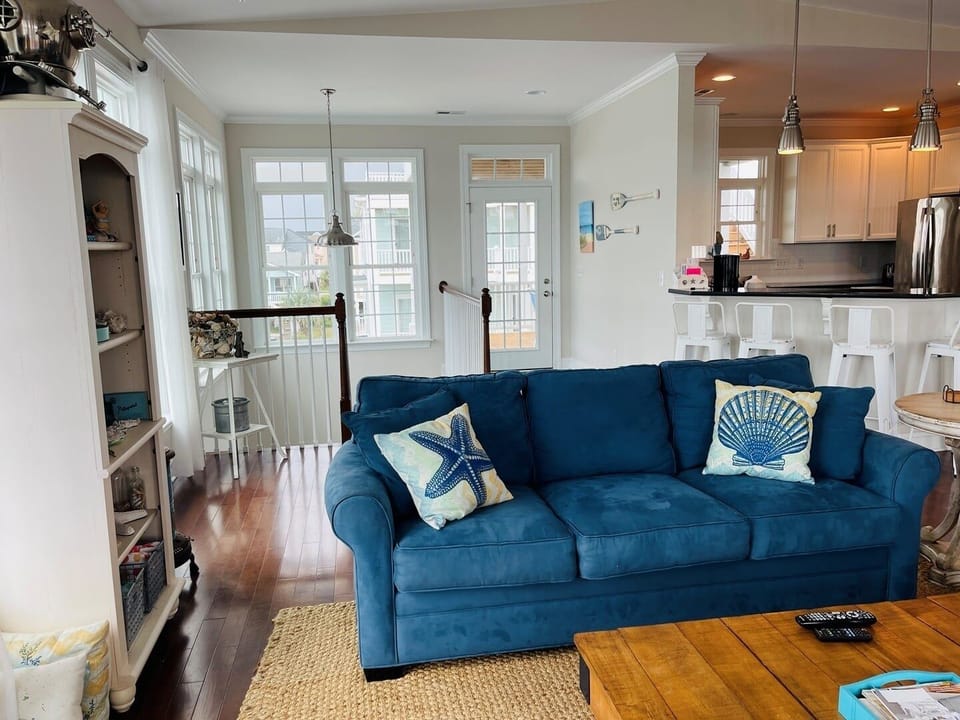 House, 3 Bedrooms | Living area | Flat-screen TV