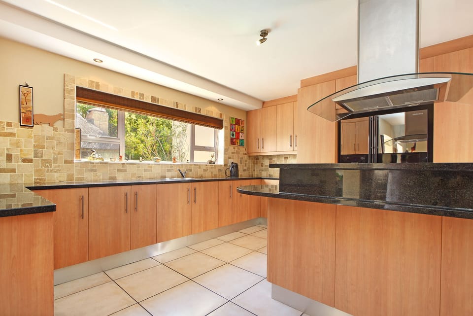 Shared fridge, microwave, coffee/tea maker, electric kettle