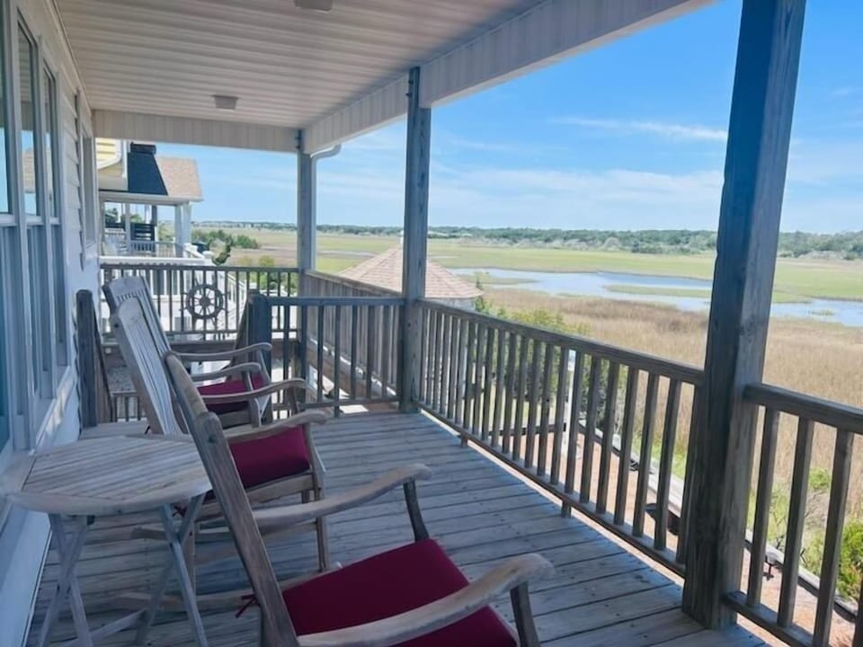 House, 3 Bedrooms | Terrace/patio