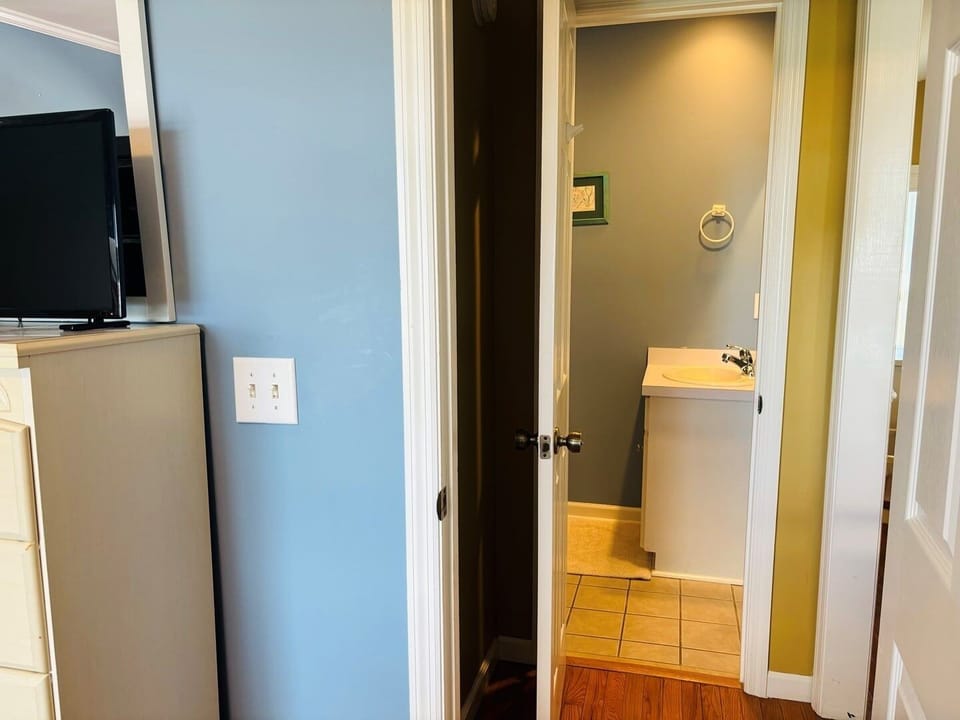 House, 4 Bedrooms | Interior