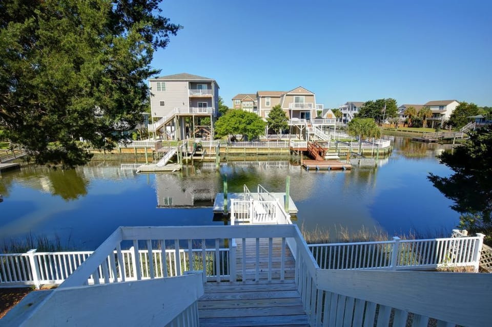 House, 3 Bedrooms | View from property
