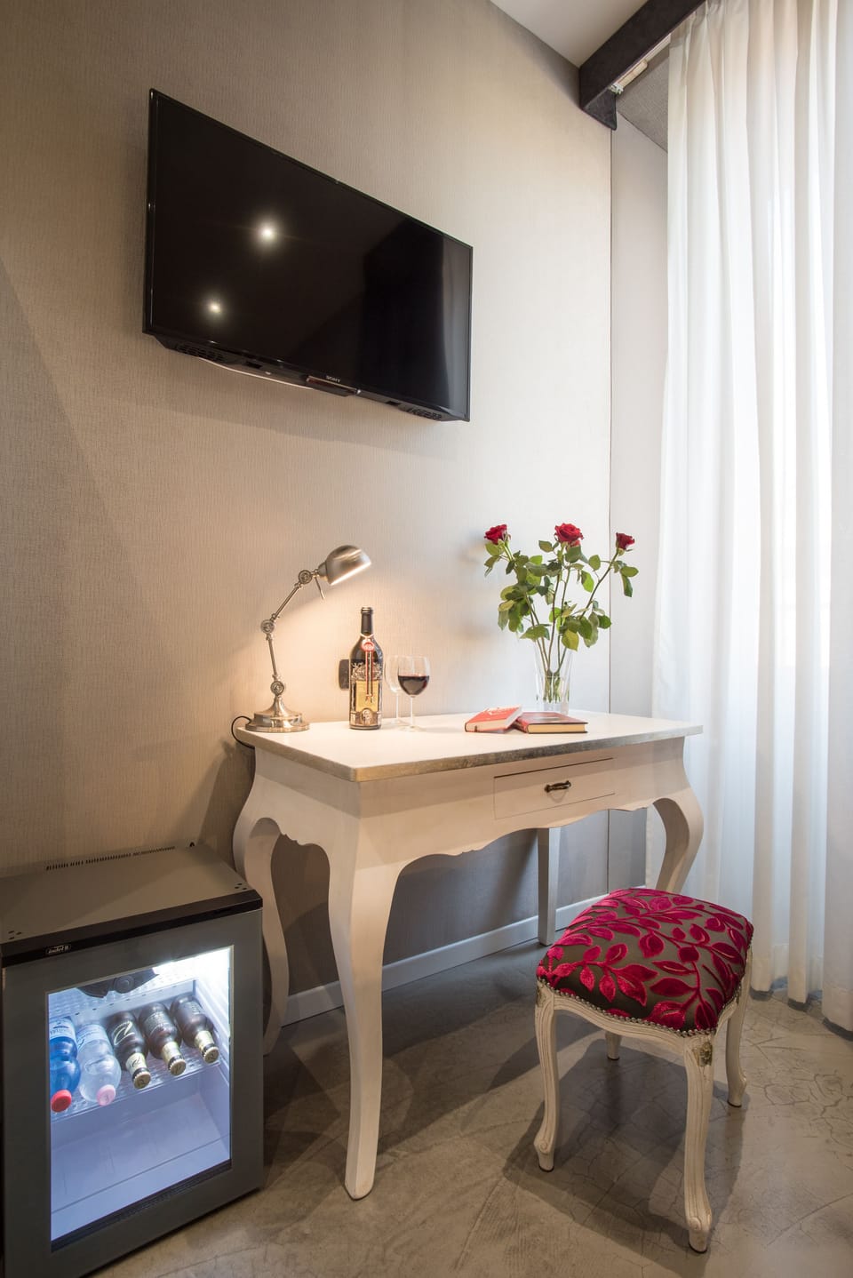 Room amenity