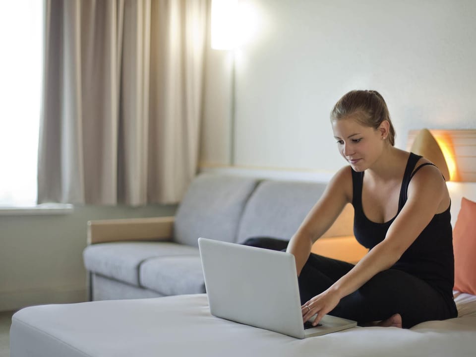 Premium bedding, down comforters, in-room safe, blackout drapes