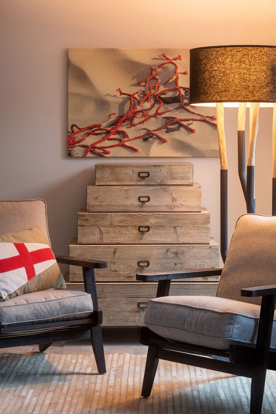 Minibar, in-room safe, desk, iron/ironing board