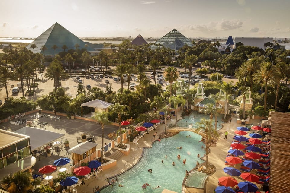 Indoor pool, outdoor pool, open 9:00 AM to 11:00 PM, cabanas (surcharge)