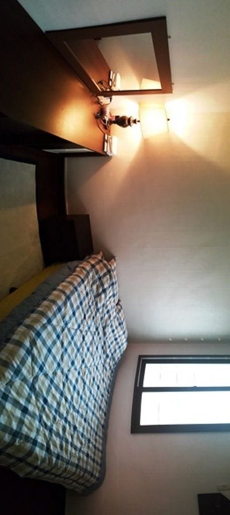 Business Room | Free WiFi