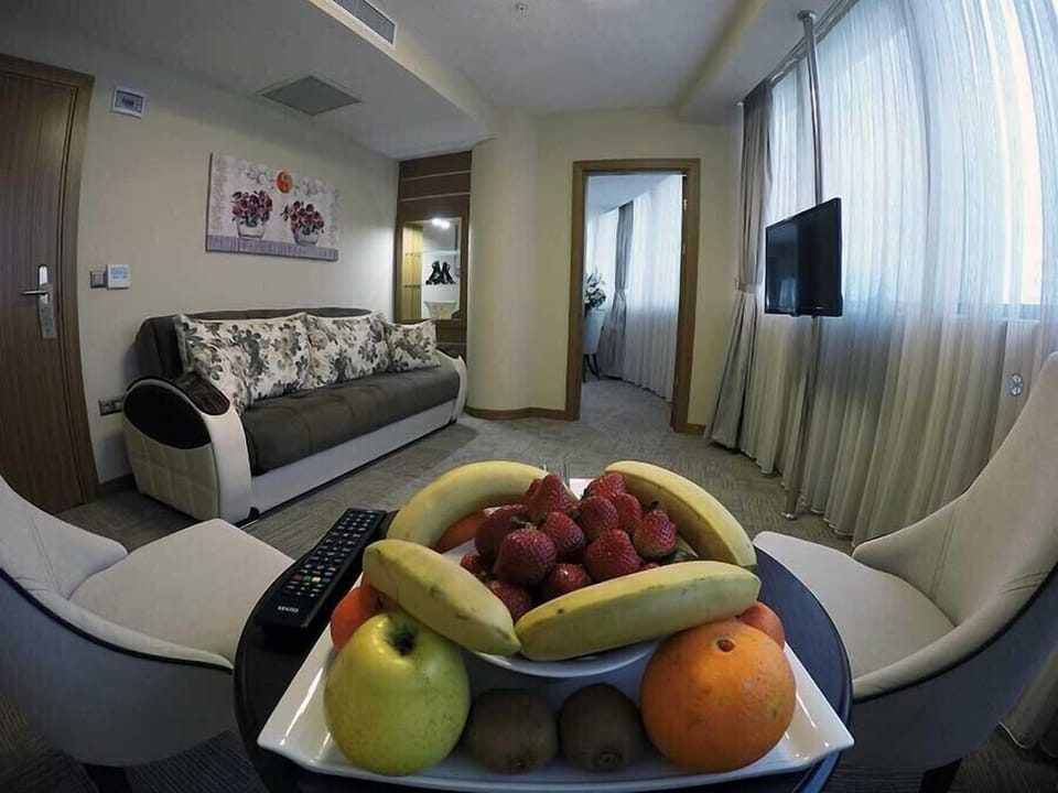 Suite | Living room | LCD TV