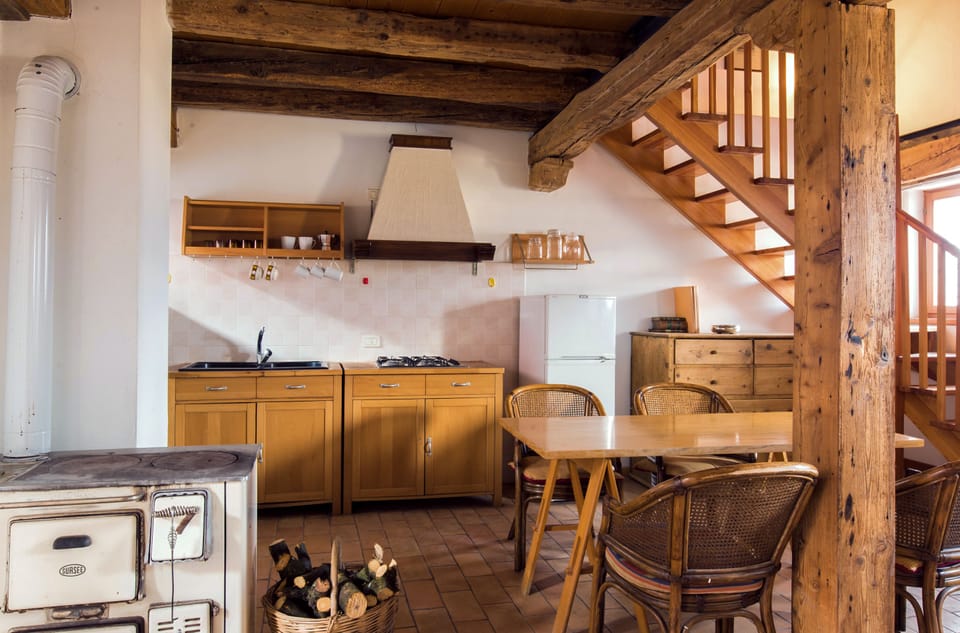 Apartment, 3 Bedrooms (02) | Living area