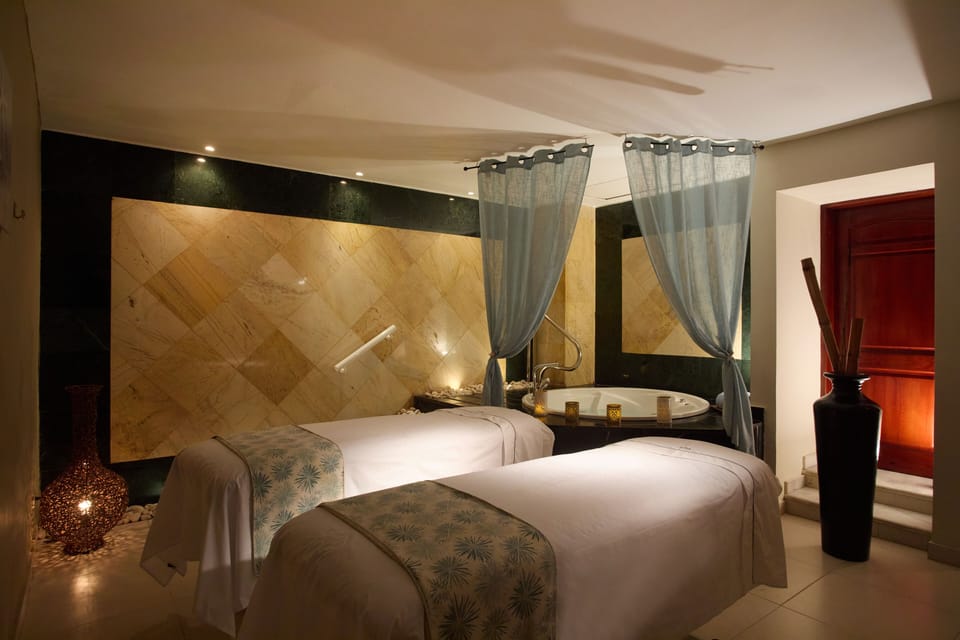 Bahia Principe Explore Jamaica - Hyatt Inclusive Collection - All Inclusive - Totally Refurbished in 2026 Resort in St. Ann Parish