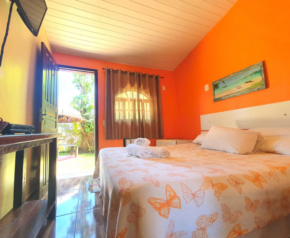 Standard Suite, 1 Double Bed | Minibar, free WiFi, bed sheets
